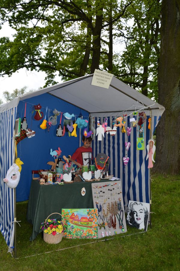 Piknik rodzinny.  Zdrowa rodzina – „Mamo, tato kocham Was, bądźcie zdrowi!”