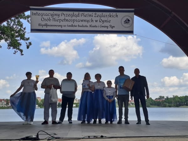 PRZEGLĄD PIEŚNI ŻEGLARSKIEJ